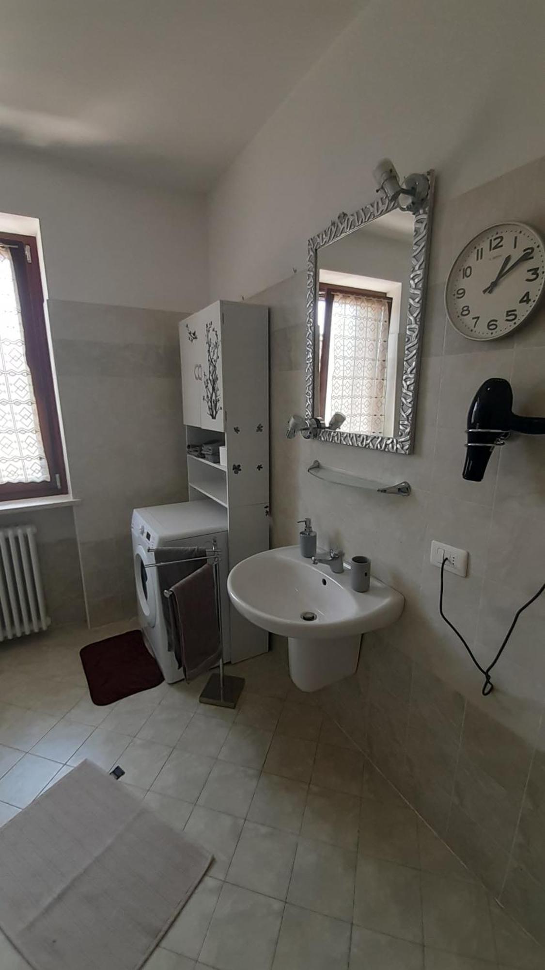 Kiss Kiss Corner Apartment Valeggio sul Mincio Bagian luar foto